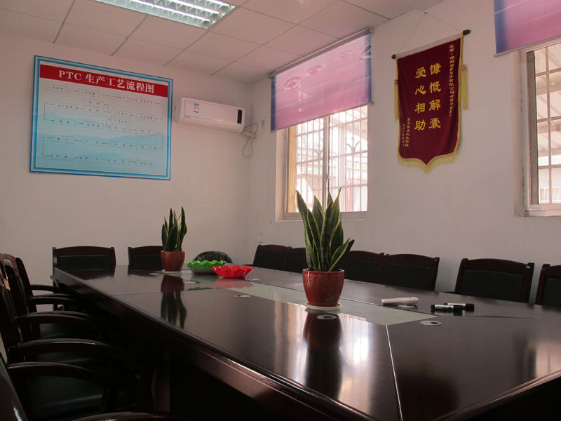 Shenzhen Hwalon Electronic Co., Ltd. خط إنتاج المصنع